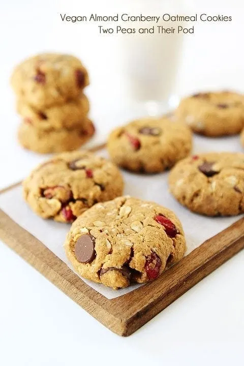 Almond Cranberry Oatmeal Cookies