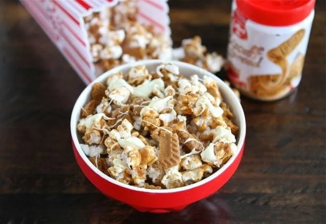 Biscoff Cookie Popcorn with White Chocolate