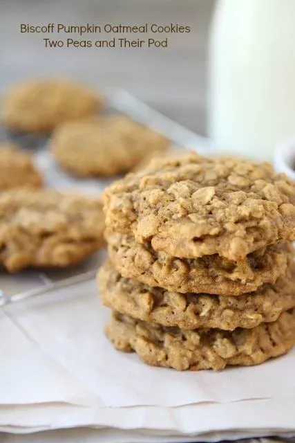 Biscoff Pumpkin Oatmeal Cookies