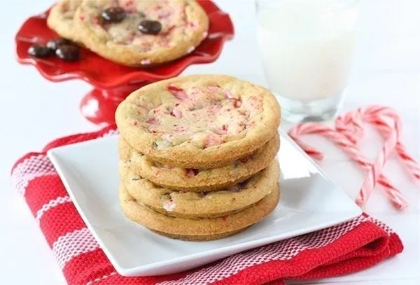 Chocolate Chip Peppermint Crunch Cookies