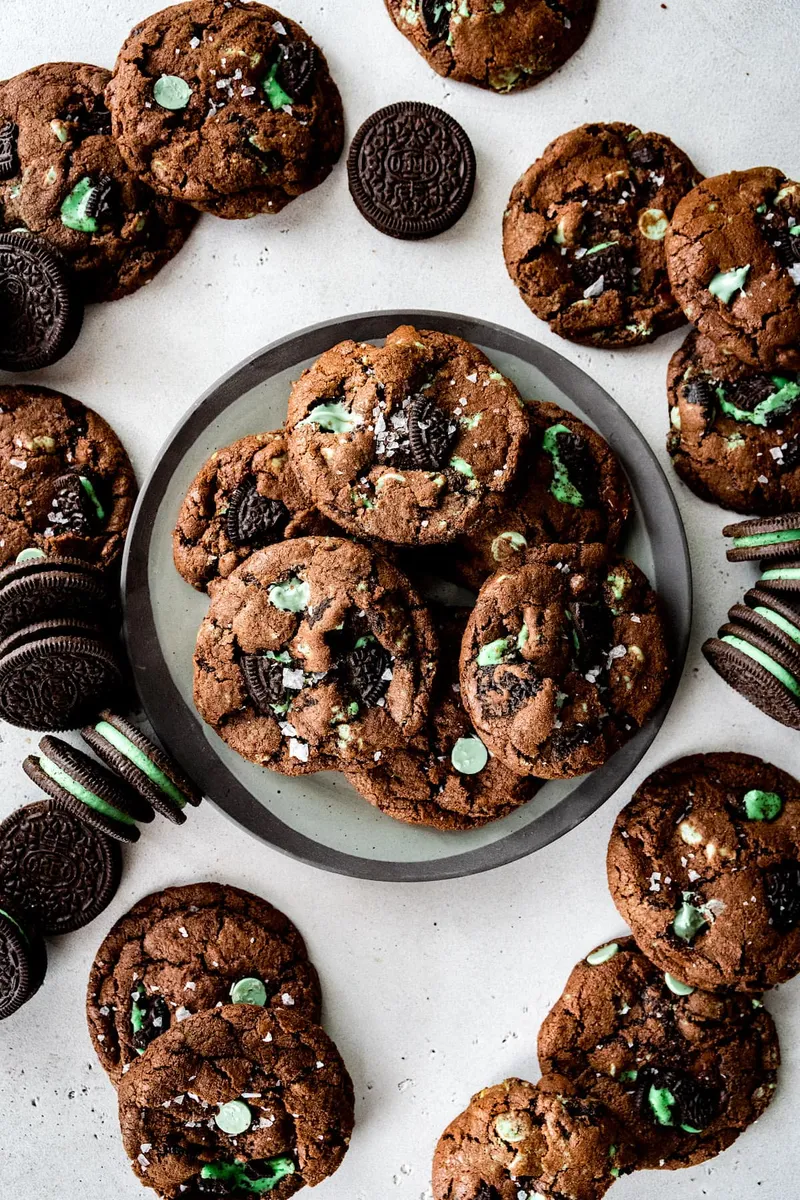 Chocolate Mint Oreo Cookies