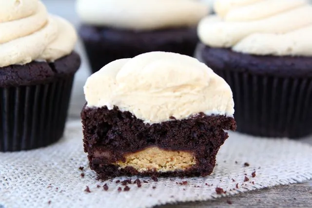 Chocolate Peanut Butter Cup Cupcakes