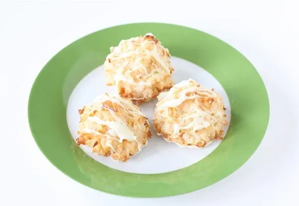 Coconut Lime Macaroons with White Chocolate