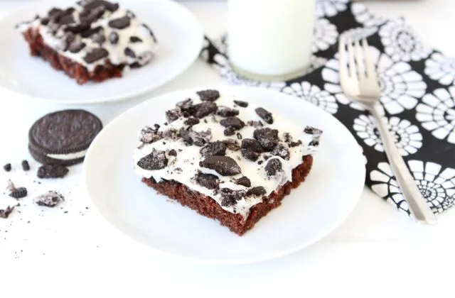 Cookies 'n Cream Sheet Cake
