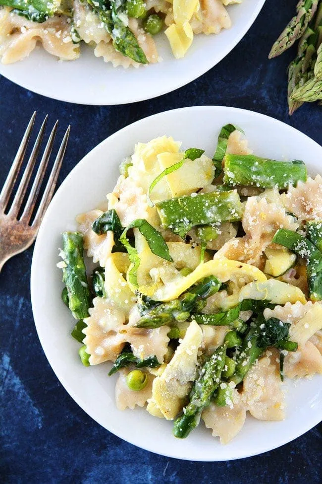 Creamy Lemon Spring Vegetable Pasta