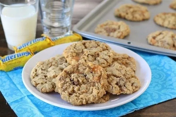 Crispy Butterfinger Cookies