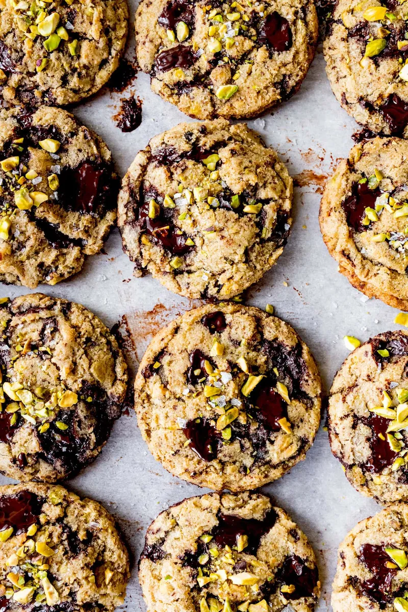 Dark Chocolate Chunk Pistachio Cookies