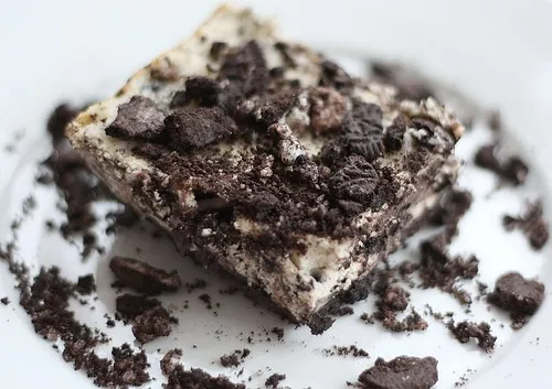 Oreo Cheesecake Bars