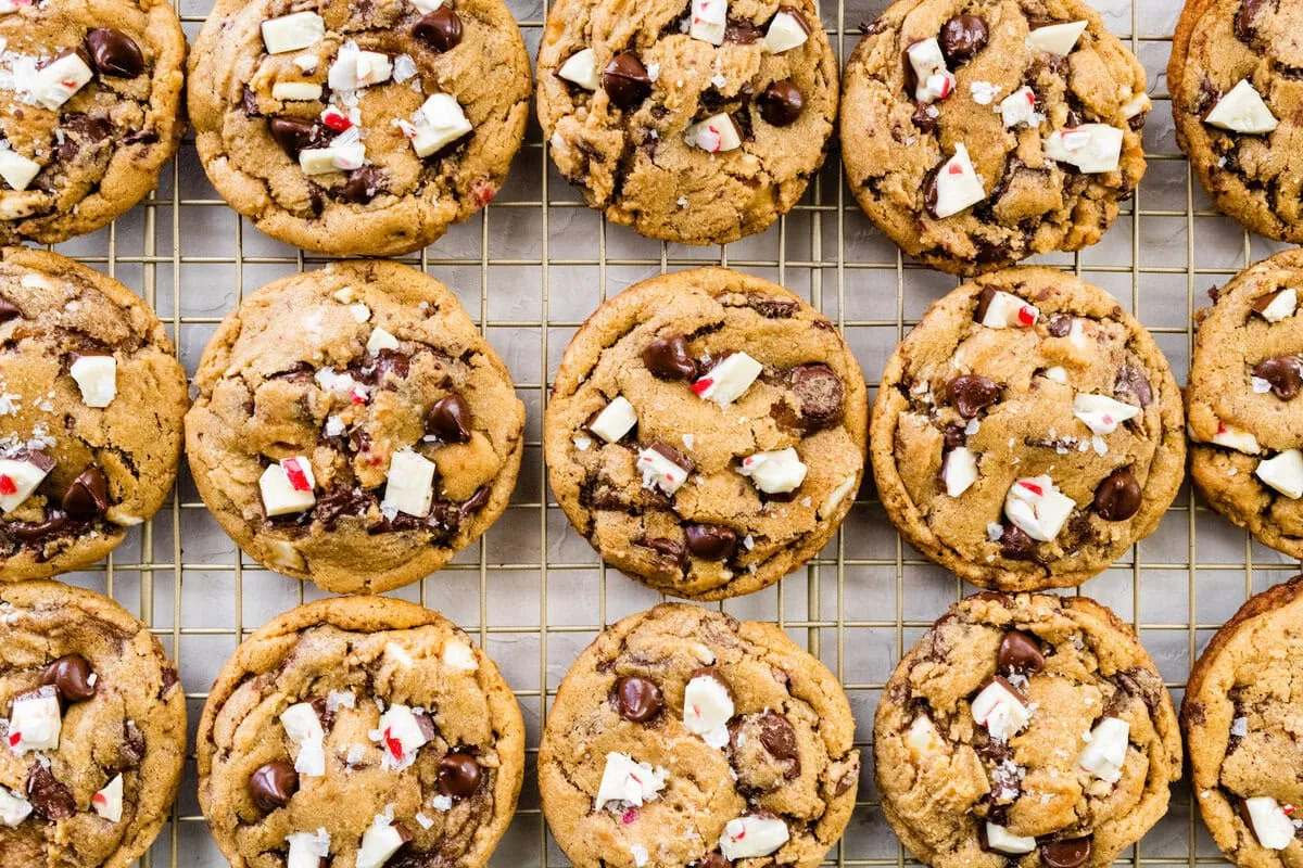 Peppermint Bark Chocolate Chip Cookies